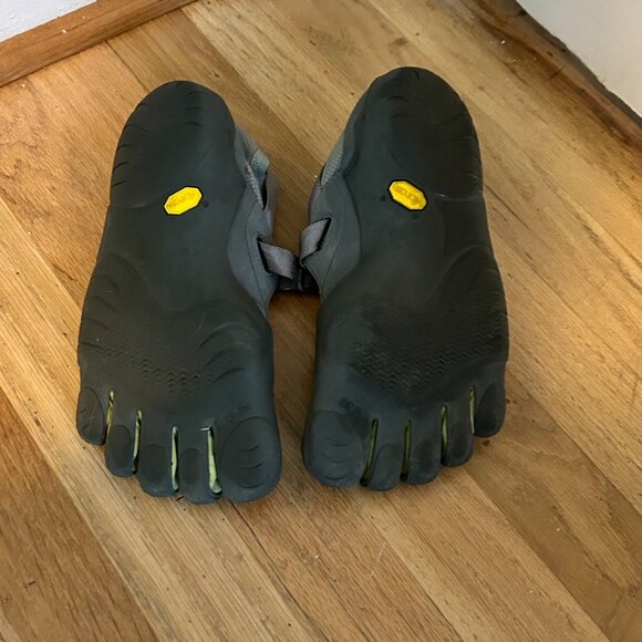 Vibram Five-Finger Grey & Yellow Running Toe Shoes Women's 39/9 - Picture 3 of 6